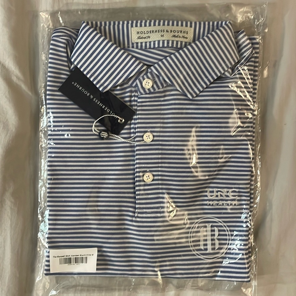 Holderness & Bourne Medium UNC Health Tailored Fit Polo